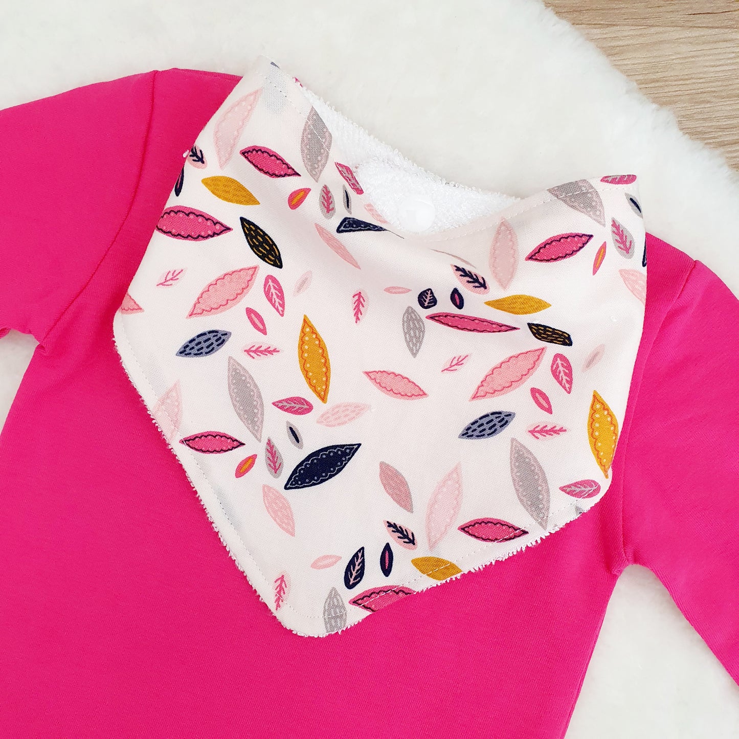 Leafy Bandana Dribble Bib - Bamboo Backed Ultra Absorbent Bib