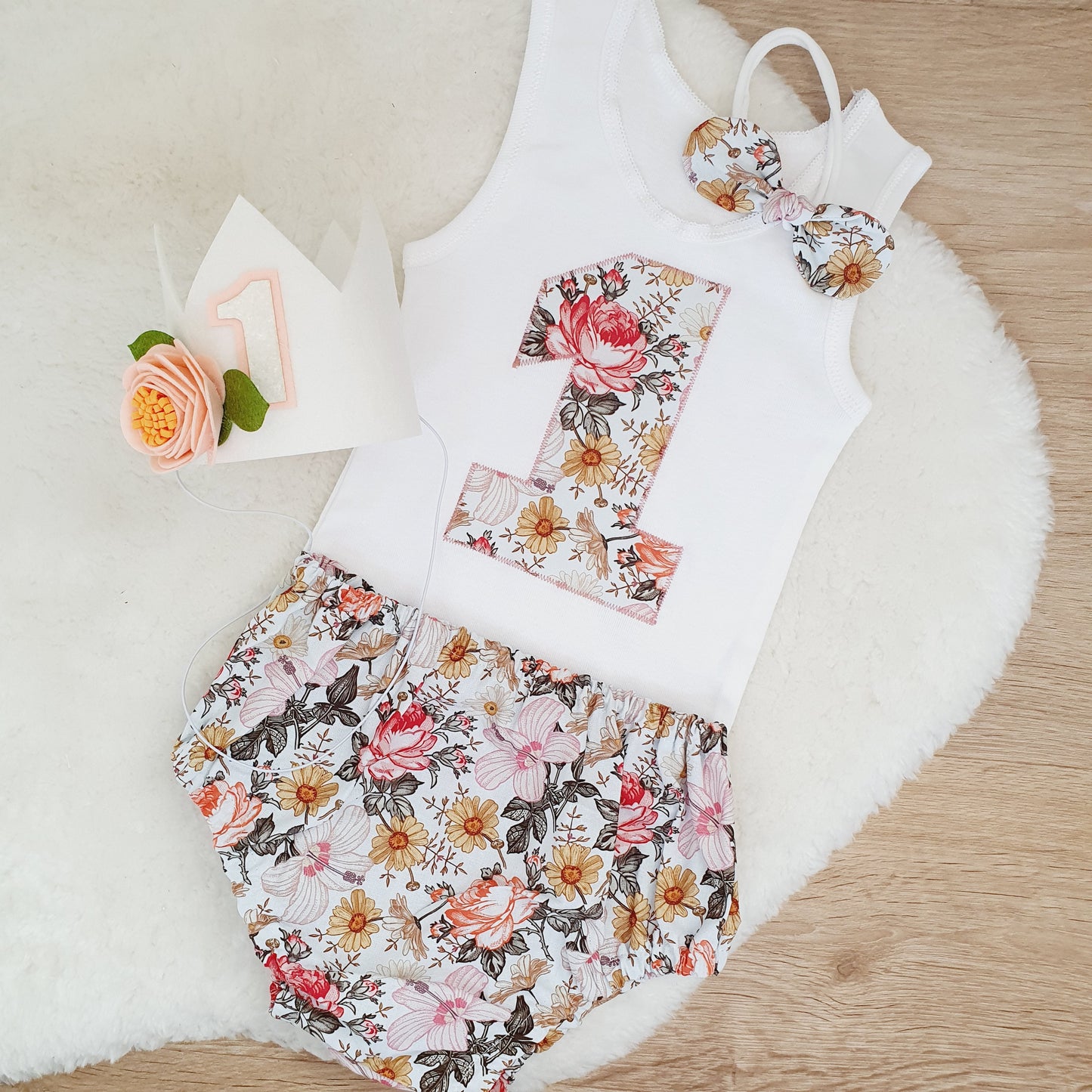 *SALE* Aurora Girls 1st Birthday - Cake Smash Outfit, Size 1