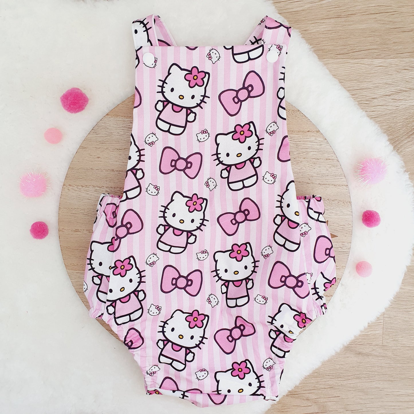 HELLO KITTY print Baby Romper, Size 1