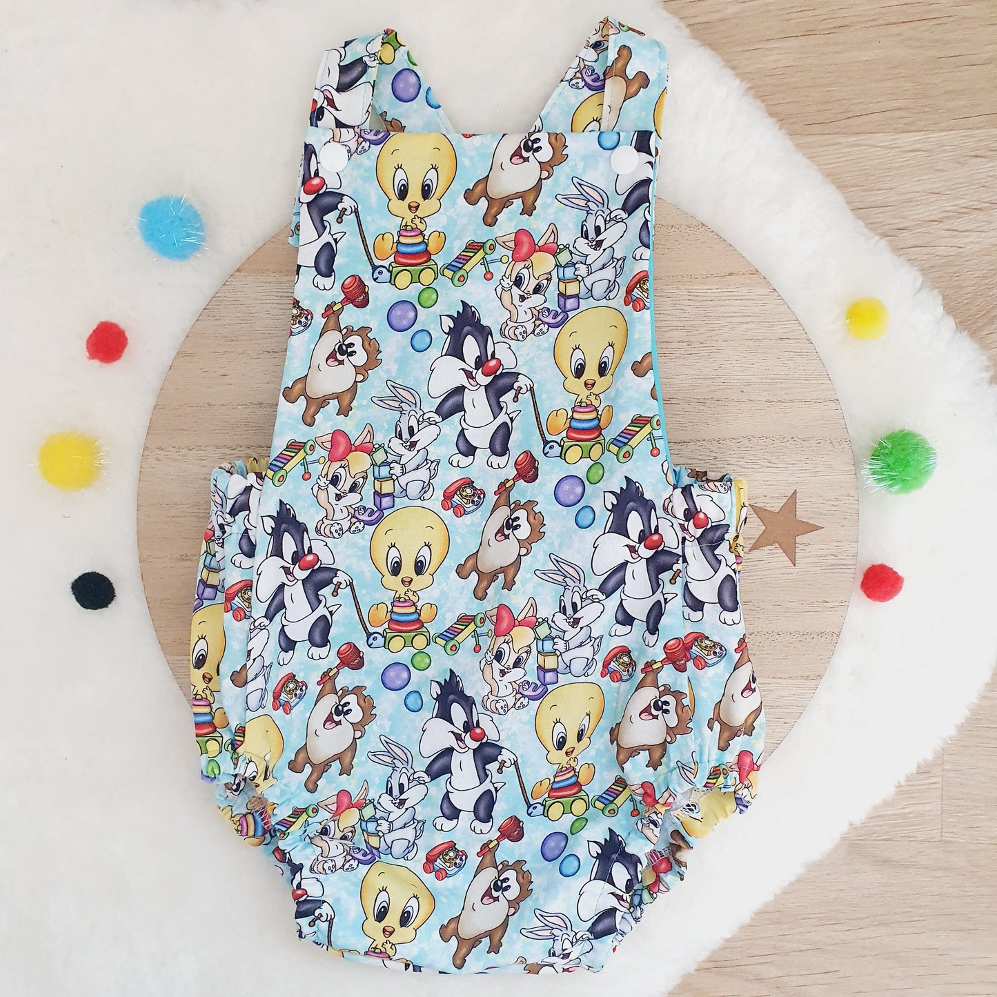 LOONEY TUNES print Baby Romper, Size 1