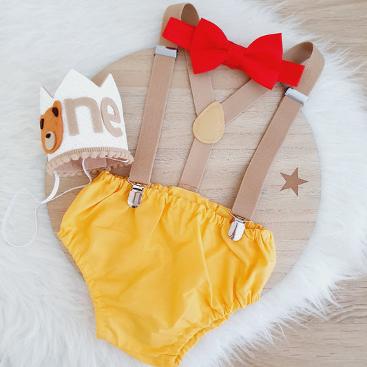 POOH inspired Boys Cake Smash Outfit, First Birthday Outfit, Size 0, 4 Piece Set