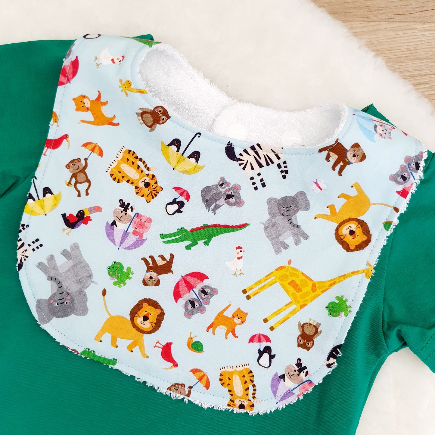 Bib, Handmade Baby Bib, Feeding Bib - Animals print