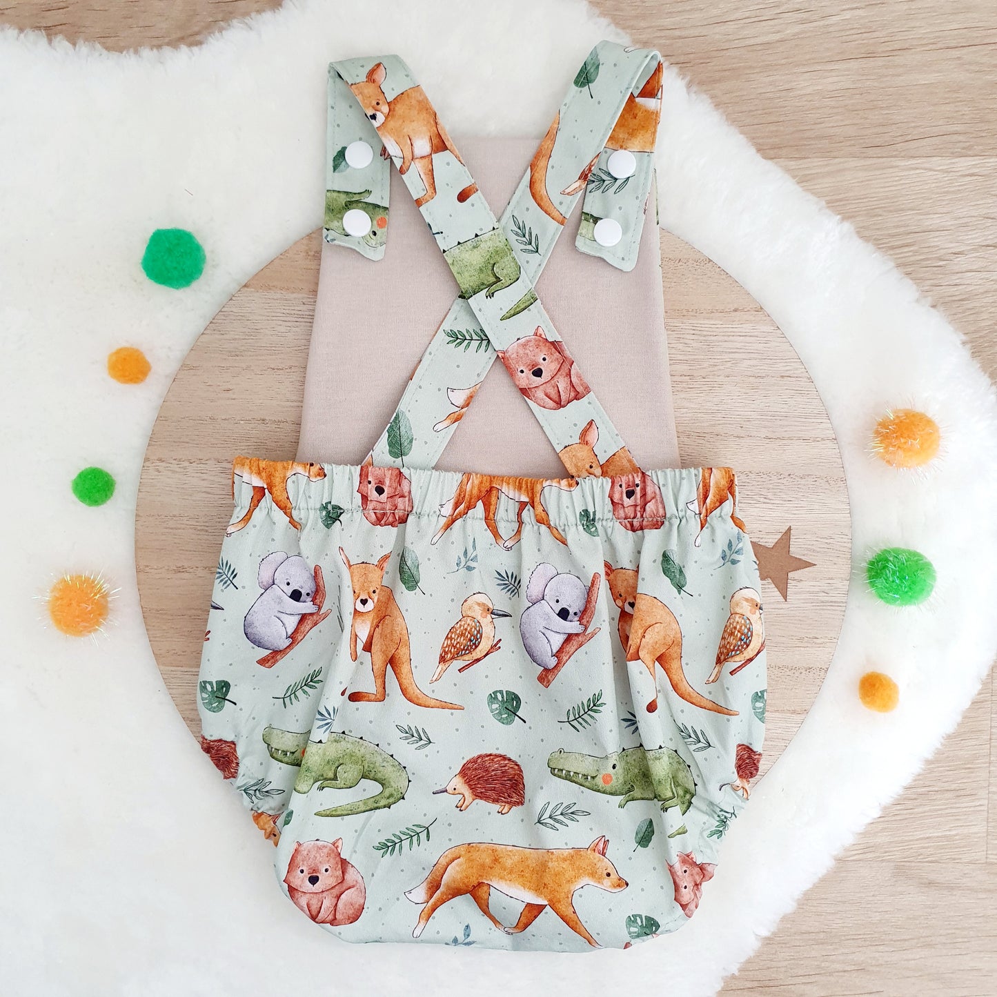AUSTRALIAN ANIMALS print Baby Romper, Size 0