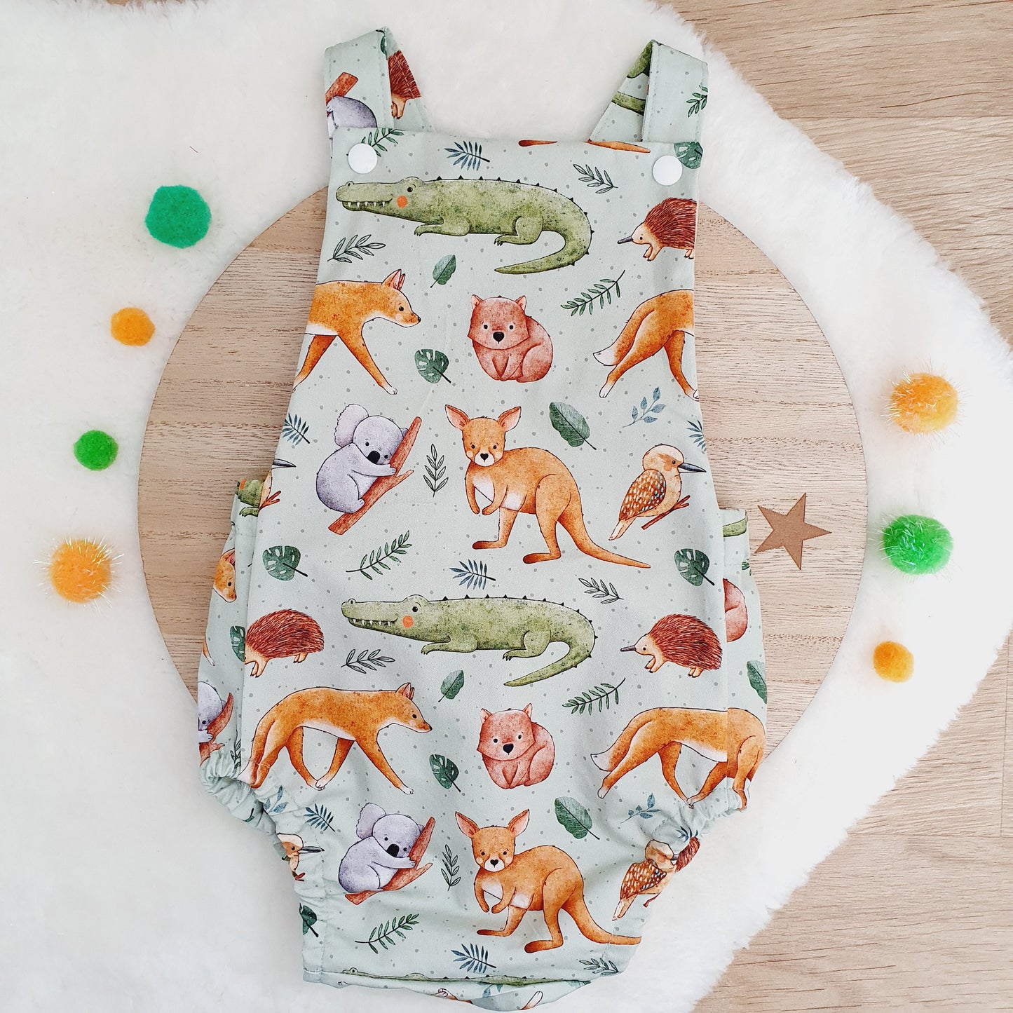 AUSTRALIAN ANIMALS print Baby Romper, Size 1