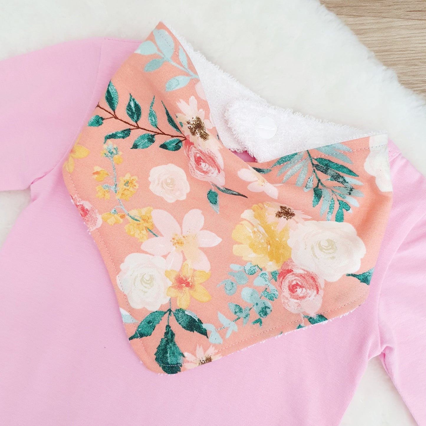 FLORAL ON PEACH Bandana Dribble Bib - Bamboo Backed Ultra Absorbent Bib