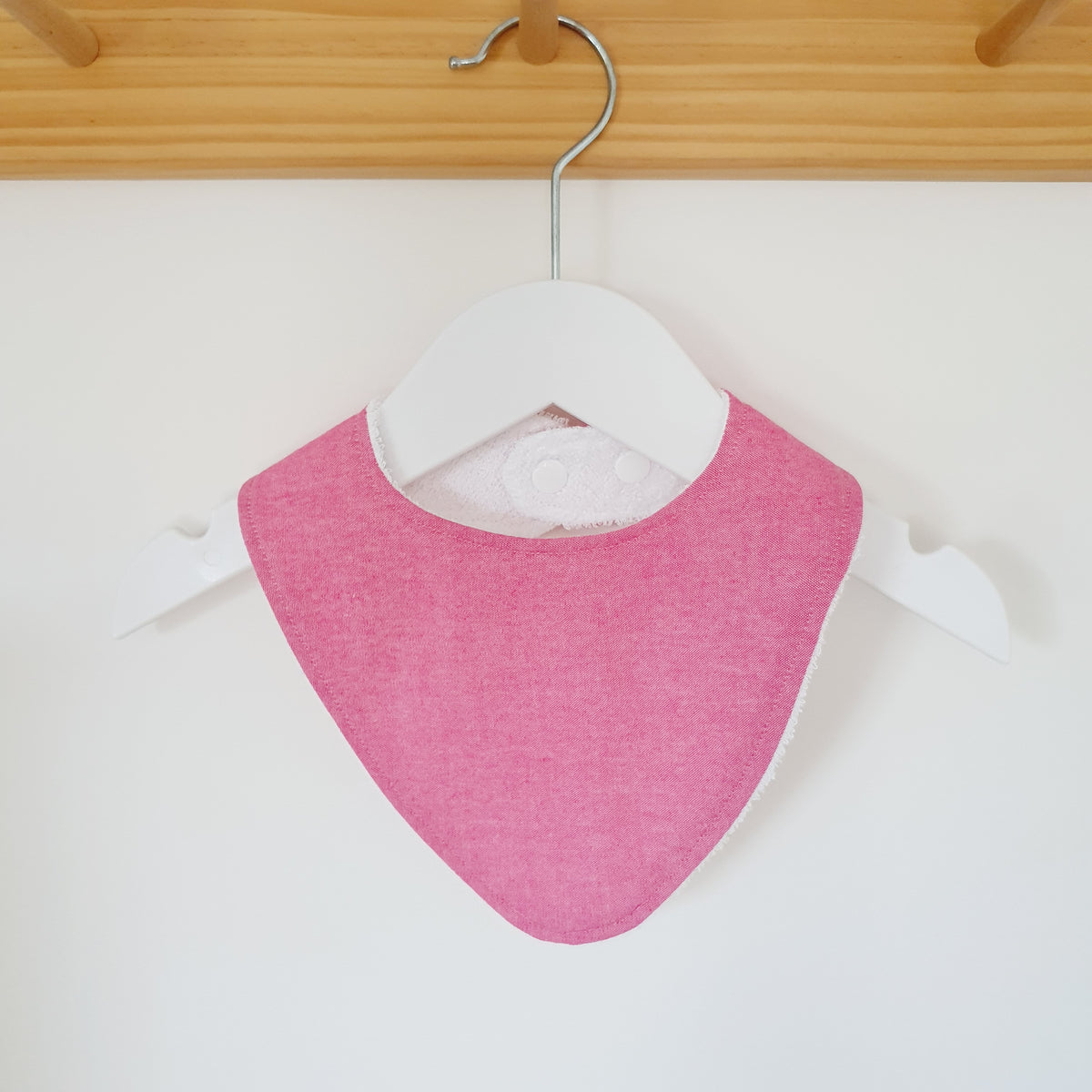 CHAMBRAY HOT PINK Bandana Dribble Bib, Handmade Baby Bib, Cotton / Bamboo, Ultra Absorbent