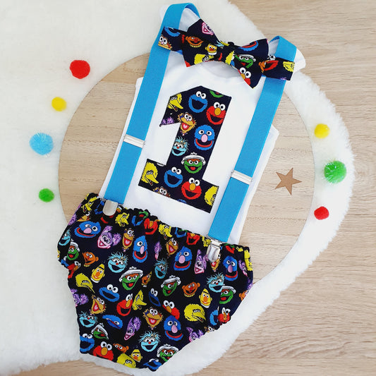 SESAME STREET print Boys 1st Birthday Outfit, Size 1