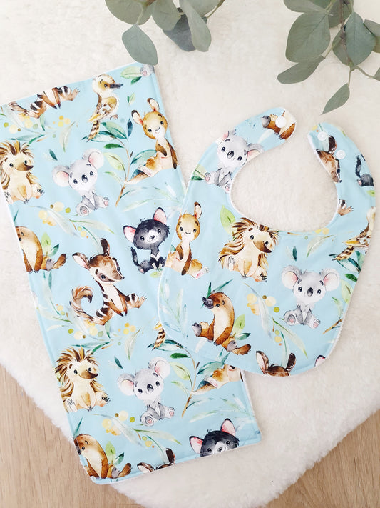 AUSSIE ANIMALS Baby Bib and Burp Cloth Gift Set, Baby Shower Gift, Newborn Gift, Australian Baby Gift