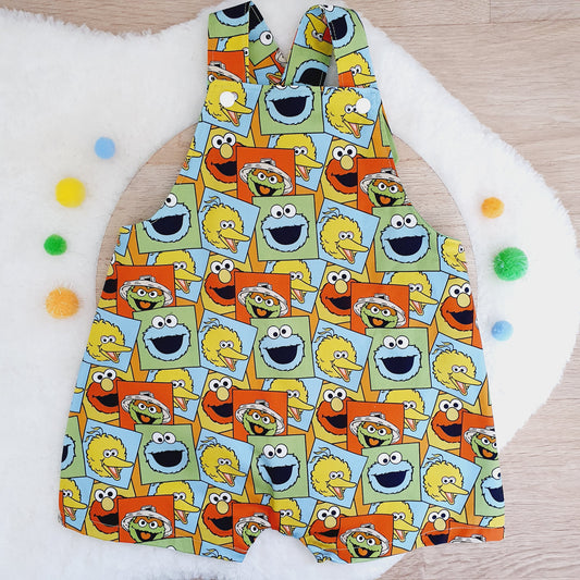 SESAME STREET print Overalls, Baby / Toddler Overalls, Short Leg Romper, Size 2