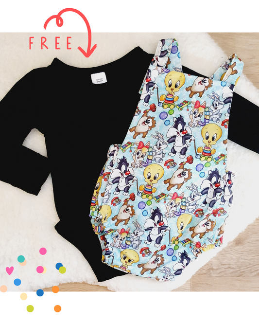 LOONEY TUNES print Baby Romper, Size 1 with BONUS Short Sleeve Bodysuit