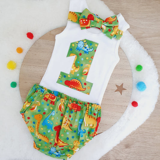 DINOSAURS Boys 1st Birthday Outfit, Size 0