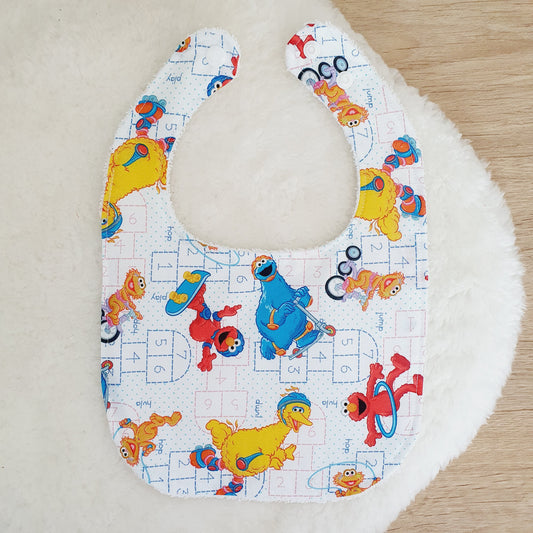 SESAME ST print Bib, Handmade Baby Bib, Feeding Bib
