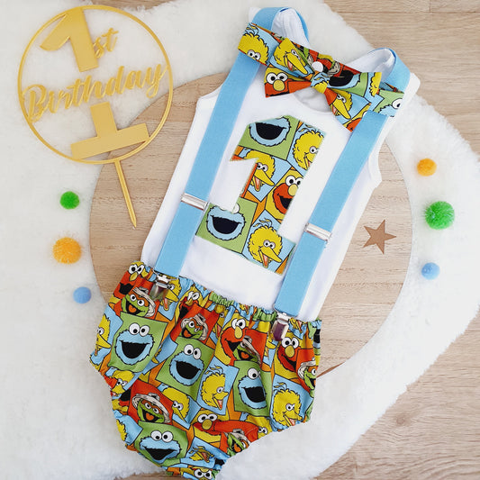 SESAME STREET print Boys 1st Birthday Outfit, Size 1