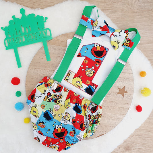 SESAME STREET print Boys 1st Birthday Outfit, Size 0